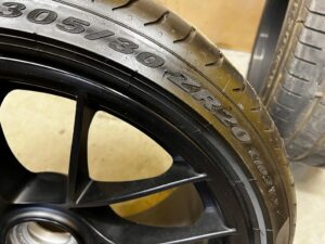 KOŁA FELGI OPONY LETNIE PORSCHE 991 GTS 305/30 R20