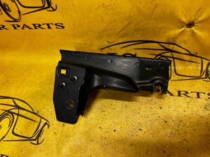 WSPORNIK UCHWYT PODPORA BAGAŻNIKA LEWY LEWA MERCEDES E-KLASA W213 KOMBI