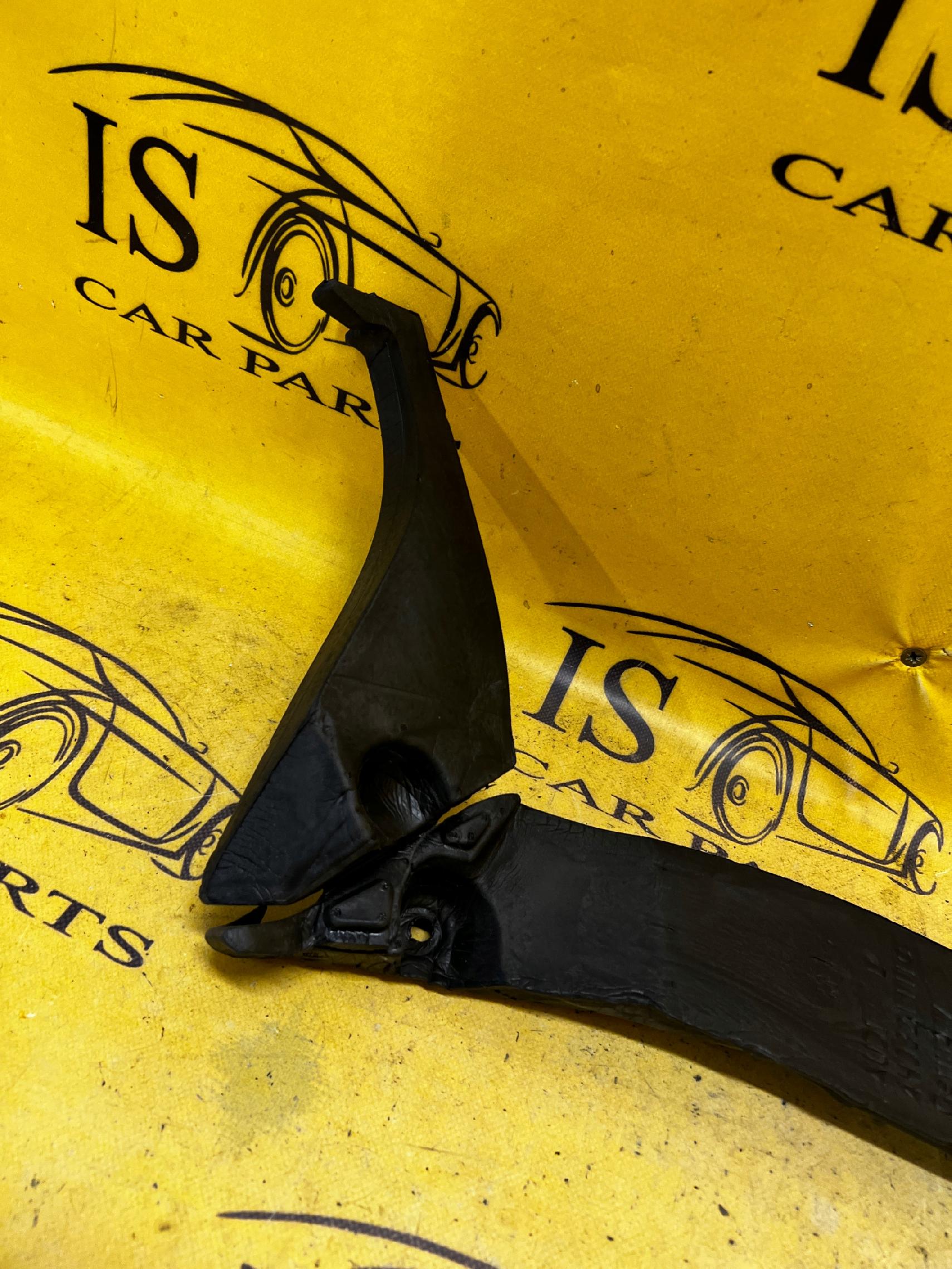 OSŁONA WYGŁUSZENIE BŁOTNIKA LEWA AUDI A8 D4