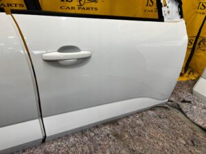DRZWI PRAWA STRONA PRAWY PRZÓD TYŁ DACIA SANDERO III 3 369 2023R