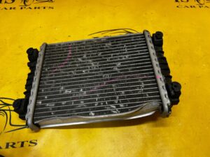 DODATKOWA CHŁODNICA WODY AUDI A8 4H D4 4.0 TFSI