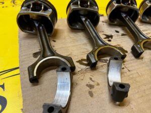 4 X TŁOK TŁOKI KORBOWÓD CITROEN PEUGEOT 1.6 THP 5G01 10FJCC