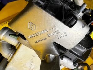 KOLEKTOR SSĄCY RENAULT ESPACE VI AUSTRAL