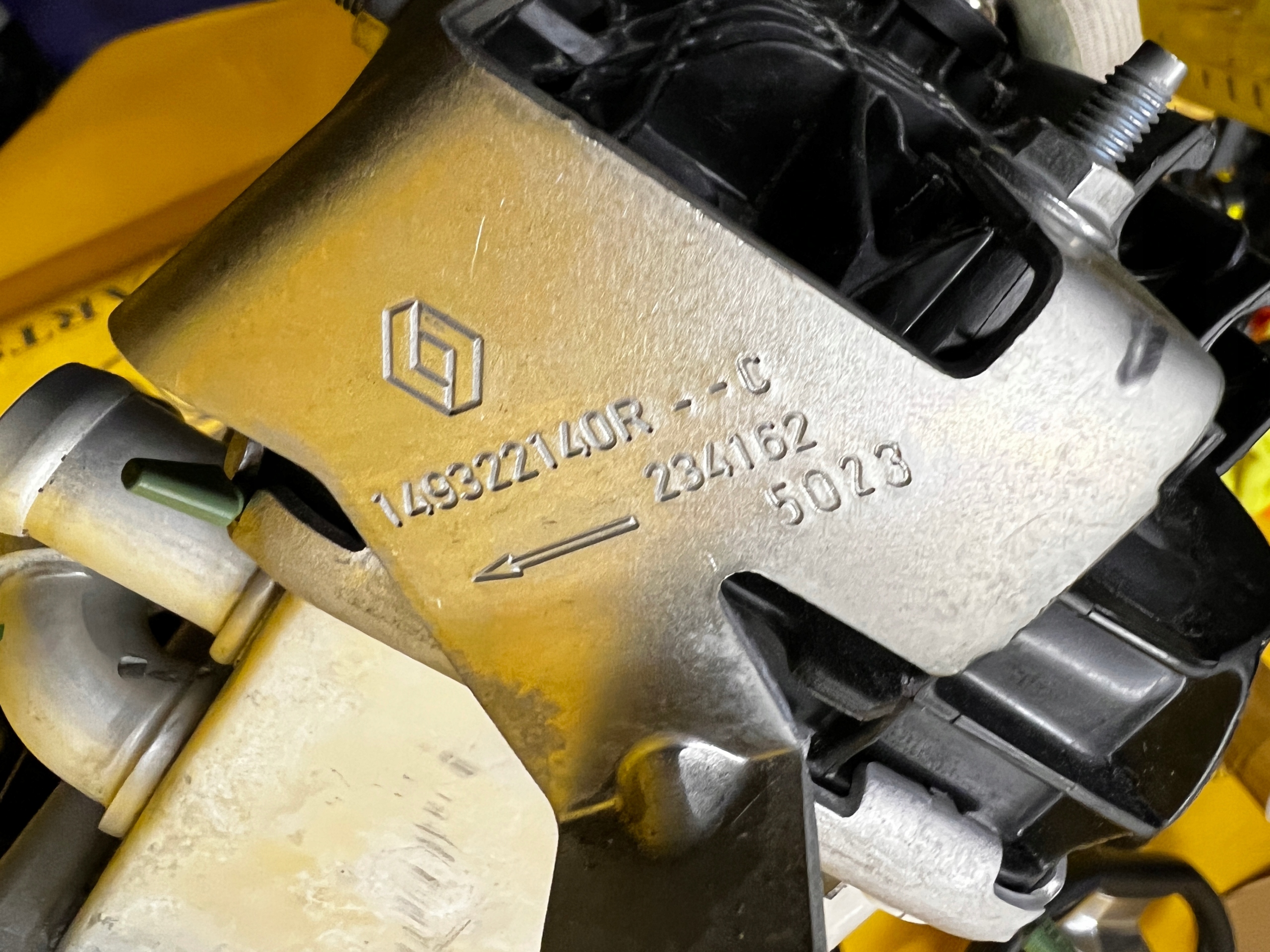 KOLEKTOR SSĄCY RENAULT ESPACE VI AUSTRAL