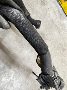 RURKA PRZEWÓD WĄŻ WODY UKŁADU CHŁODZENIA BMW M5 F90