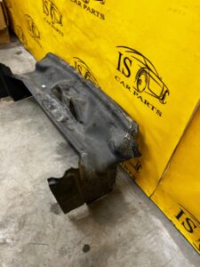 KIEROWNICA POWIETRZA GÓRNA JAGUAR XJ X351