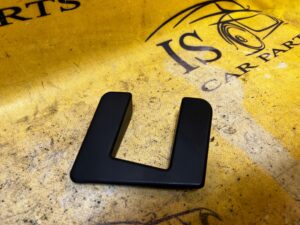 OSŁONA ZAWIASU KLAPY BAGAŻNIKA TYŁ LEWY LEWA PORSCHE CAYENNE II 7P5