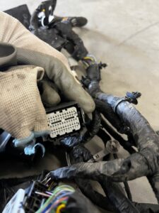 OKABLOWANIE WIĄZKA INSTALACJA WNĘTRZA FORD ESCAPE MK4