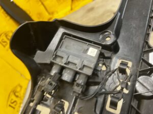 SMART OPENER WZMOCNIENIE ŚLIZG ZDERZAKA PASA ZDERZAKA TYŁ BMW M5 F90