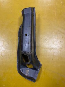 OSŁONA BLENDA LAMPY LEWY TYŁ FORD KUGA MK2