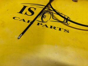 LINKA CIĘGNO MASKI INFINITI Q50