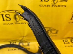 USZCZELKA DRZWI PRAWA PORSCHE 911 997 CABRIO