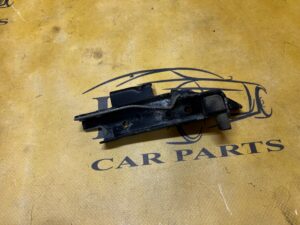 OGRANICZNIK DRZWI PRZESUWNYCH DOLNY PRAWY DACIA DOKKER