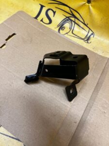 WSPORNIK UCHWYT MOCOWANIE LEWE LR RANGE ROVER EVOQUE II L551