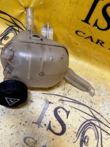 ZBIORNIK ZBIORNICZEK WYRÓWNAWCZY PEUGEOT 508 I RXH HYBRID4