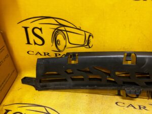 ŚLIZG ZDERZAKA TYŁ TYLNEGO MERCEDES E-KLASA W213 KOMBI