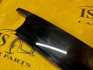 LISTWA OSŁONA SZYBY SŁUPKA B DRZWI TYŁ PRAWY MINI COUNTRYMAN R60