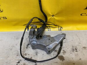 MOCOWANIE ZAWÓR PODCIŚNIENIA MERCEDES W205 2.2 CDI