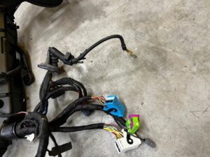 WIĄZKA PRZEWODÓW SKRZYNKA BEZPIECZNIKÓW PORSCHE CAYENNE 7P5 LIFT 4.2D