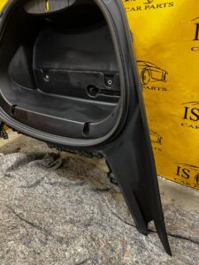 WANNA KUFER BAGAŻNIKA PRZEDNIEGO PLASTIK WZMOCNIENIE PRZEDNIE TESLA 3