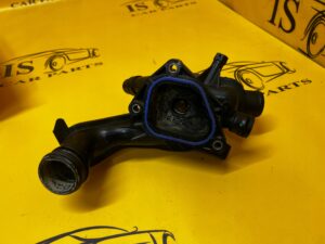 TERMOSTAT OBUDOWA TERMOSTATU CITROEN PEUGEOT 1.6 THP