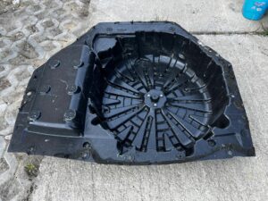 WANNA PODŁOGA BAGAŻNIKA TYŁ RENAULT MEGANE IV KOMBI