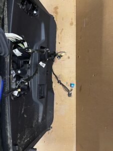 KLAPA TYLNA TYŁ KOMPLETNY PEUGEOT 3008 II P84 EKL