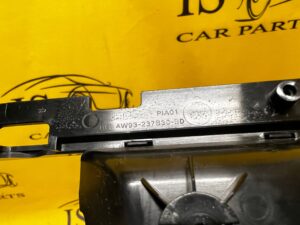 OSŁONA RAMKA KLAMKI LED JAGUAR XJ X351 AW93-237B30