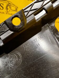 LISTWA SŁUPKA DRZWI PRZÓD PRZEDNIE LEWY LEWA SKODA SCALA