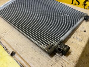 CHŁODNICA SKRAPLACZ KLIMATYZACJI DACIA DOKKER DUSTER I