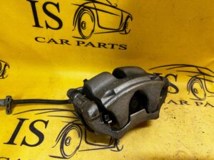 ZACISK HAMULCOWY PRAWY BMW SERIA 1 F40