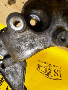 MOCOWANIE ŁAPA WSPORNIK ALTERNATORA CITROEN PEUGEOT OPEL 1.5 BLUEHDI