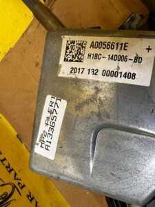 KOLUMNA KIEROWNICZA WSPOMAGANIE SZTYCA FORD FIESTA MK8