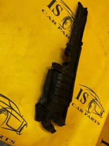 PRAWA KIEROWNICA WLOT POWIETRZA MERCEDES C-KLASA W206 AMG