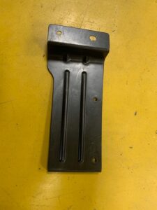 BLACHA MOCOWANIE OSŁONA WSPORNIK NISSAN E-NV200