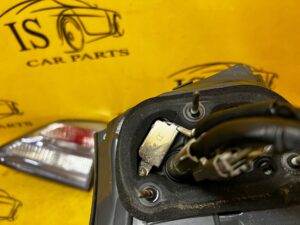 LAMPA TYLNA TYŁ PRAWA W BŁOTNIK LEXUS RX 450H ORYGINAŁ