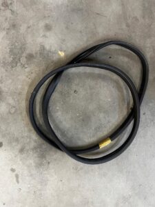 USZCZELKA DRZWI TYŁ TYLNYCH PRAWY PRAWA DACIA LODGY LIFT 2022R