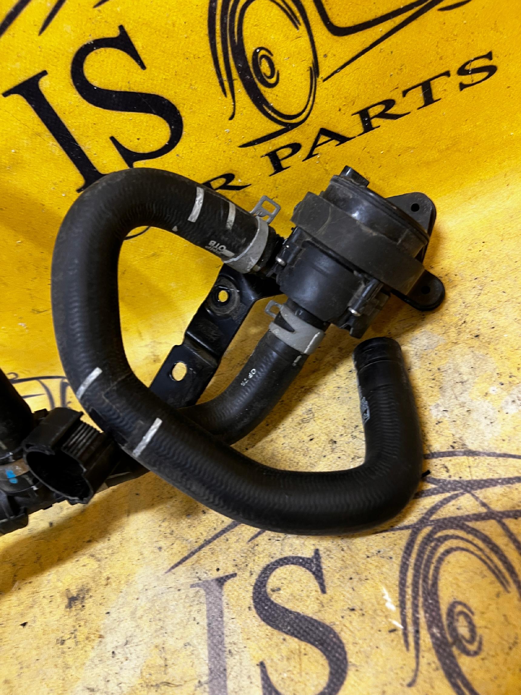 WĄŻ PRZEWÓD POMPA WODY FORD KUGA MK3 ESCAPE MK4