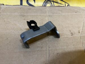 WSPORNIK UCHWYT MOCOWANIE BLACHA DACIA SANDERO III 2023R