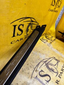 LISTWA PROGOWA PRAWA PRZEDNIA PORSCHE CAYENNE II 7P5 LIFT 92A