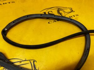 USZCZELKA DRZWI PRZÓD PRAWY CITROEN C4 PICASSO II