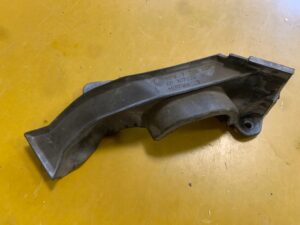 USZCZELKA MASKI POKRYWY SILNIKA LEWA BMW F10 F11