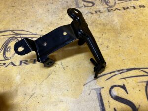 UCHWYT MOCOWANIE POMPY ABS FORD MONDEO MK4