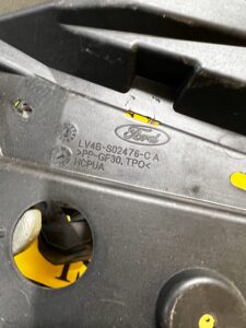 PRAWA OSŁONA KIELICHA PODSZYBIA FORD KUGA MK3