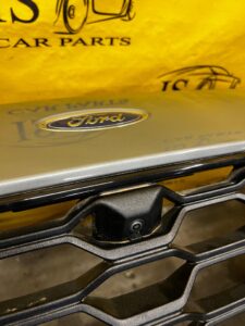 ZDERZAK PRZEDNI 6 PDC KAMERA FORD KUGA MK3 ST-LINE SREBRNY