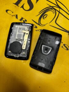 KLUCZYK PILOT KARTA DACIA JOGGER