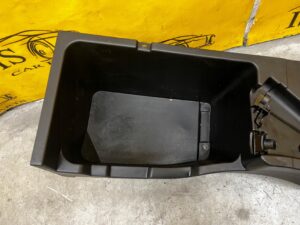 OBUDOWA WNĘKA AKUMULATORA WNĘKI BAGAŻNIKA BMW X6 F16