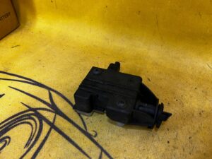 SIŁOWNIK ZAMEK KLAPKI WLEWU PALIWA PEUGEOT 508 I LIFT SW KOMBI RXH HYBRID