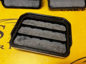 KRATKA DEKOMPRESACYJNA KAROSERYJNA FORD KUGA MK3