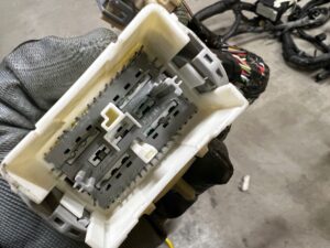 WIĄZKA INSTALACJA KOMORY SILNIKA FORD FUSION LIFT USA 2.0 ECOBOOST 2017R